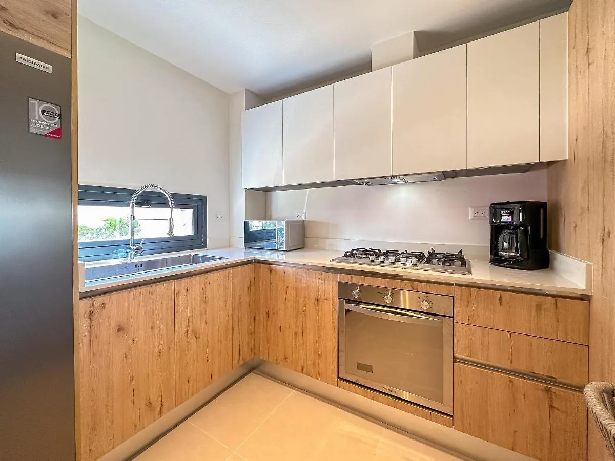 Fantastic Brand New Beach Condo プンタ・カナ アパート